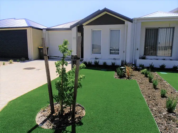 21 Fairoaks Way, Aveley WA 6069