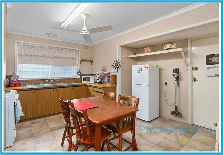 Third view of Homely unit listing, 2E Elizabeth Street, St Albans Park VIC 3219