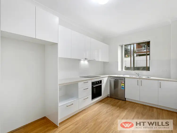 7/4 Alma Street, Hurstville NSW 2220