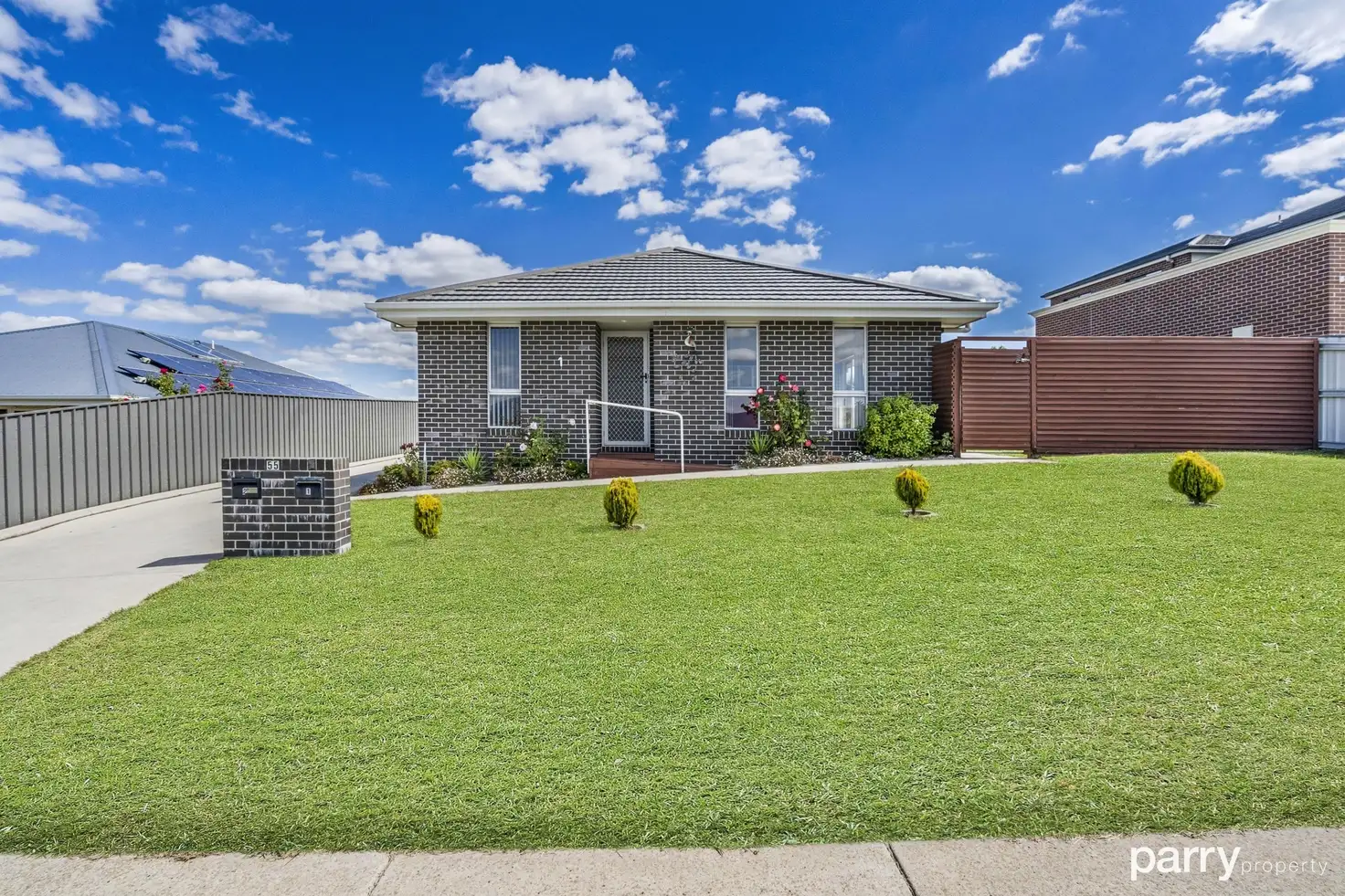 Main view of Homely unit listing, 1/55 Legges Crescent, Prospect TAS 7250