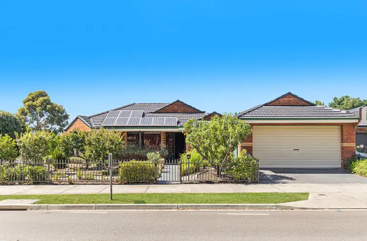 74 Karoo Road, Rowville VIC 3178
