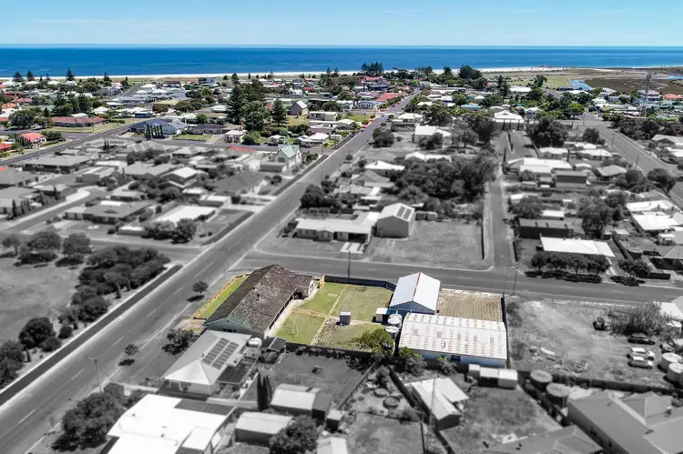 Main view of Homely house listing, 5 Holland Street, Kingston Se SA 5275