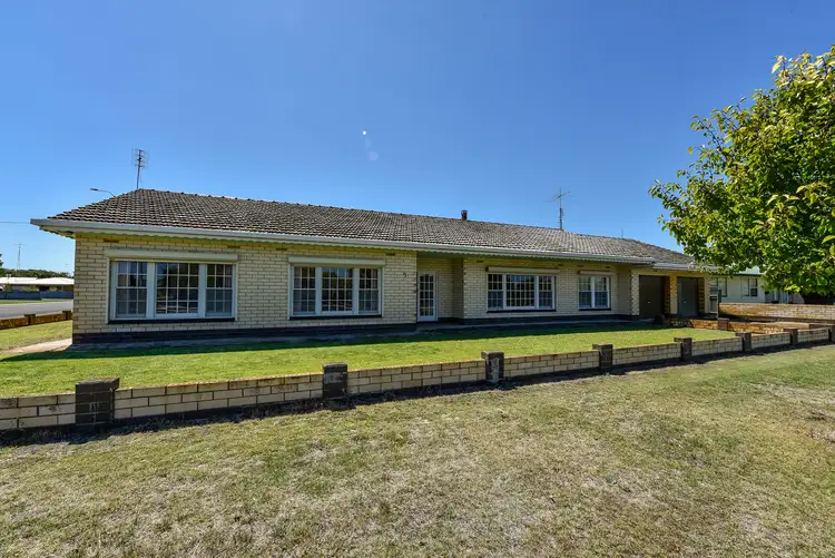 Second view of Homely house listing, 5 Holland Street, Kingston Se SA 5275