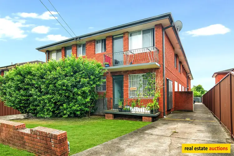 2/43 YERRICK ROAD, Lakemba NSW 2195