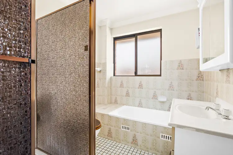 Fourth view of Homely unit listing, 11/86 Queens Rd, Hurstville NSW 2220