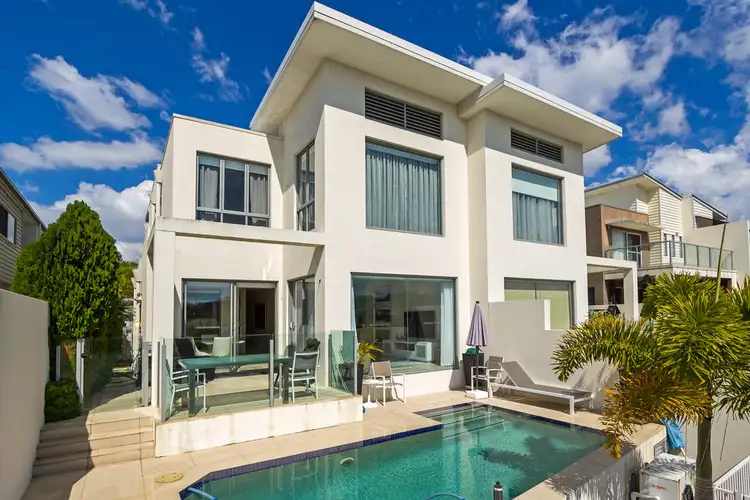Fourth view of Homely semi-detached listing, 2/3 South Quay Drive, Biggera Waters QLD 4216