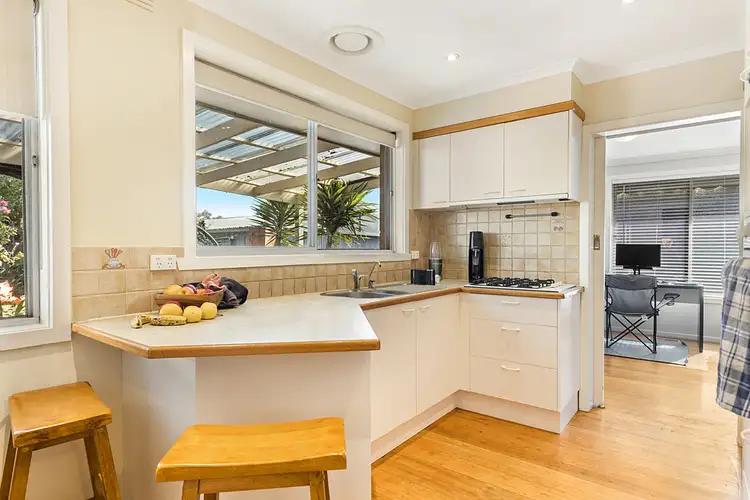 Fifth view of Homely house listing, 7 Pamela Court, Scoresby VIC 3179