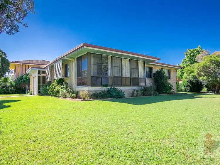 5 Rowan Drive, Brassall QLD 4305