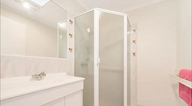Fifth view of Homely unit listing, 4/57-61 Dalton Street, Kippa-Ring QLD 4021