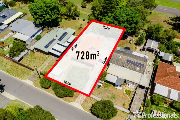 Second view of Homely house listing, 15 Elmslie Street, Orelia WA 6167