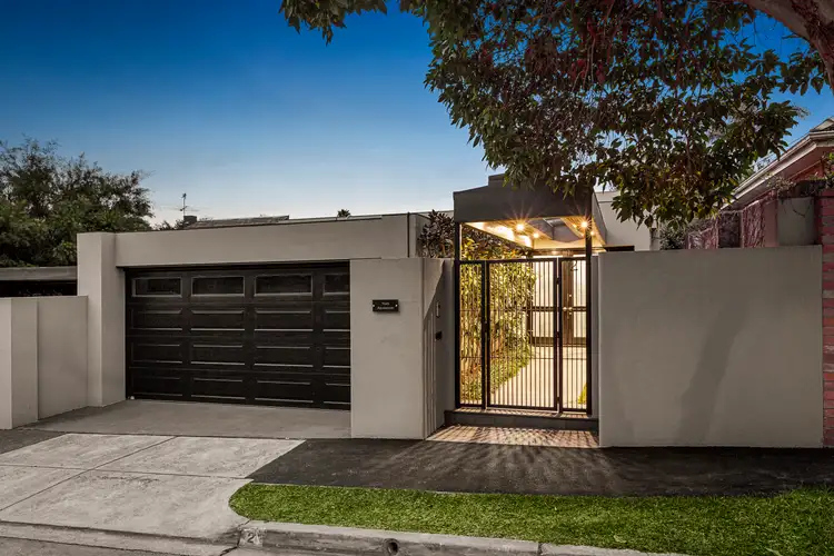 2 Adamson Street, Brighton VIC 3186