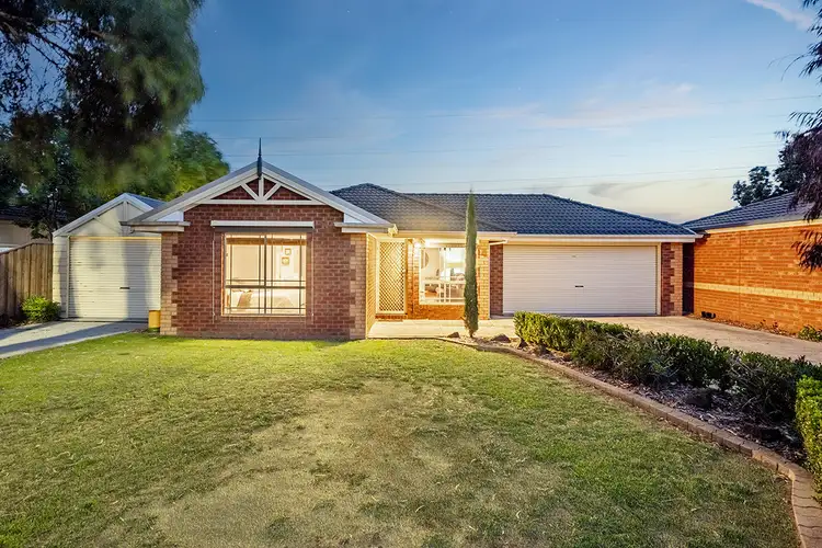 16 Incana Court, Cranbourne West VIC 3977