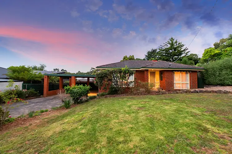 71 Democrat Drive, The Basin VIC 3154