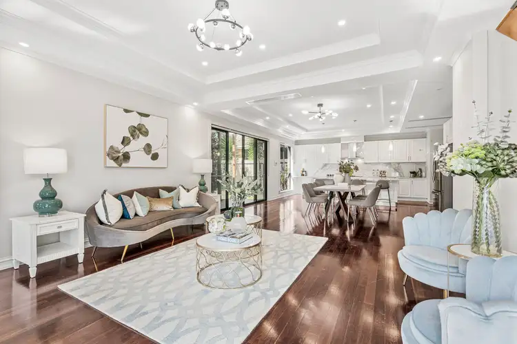 Main view of Homely townhouse listing, 2/50 Maud Street, Balwyn North VIC 3104