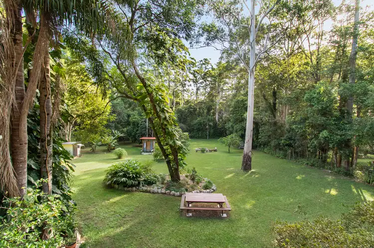 12 Kelly Court, Lake Macdonald QLD 4563