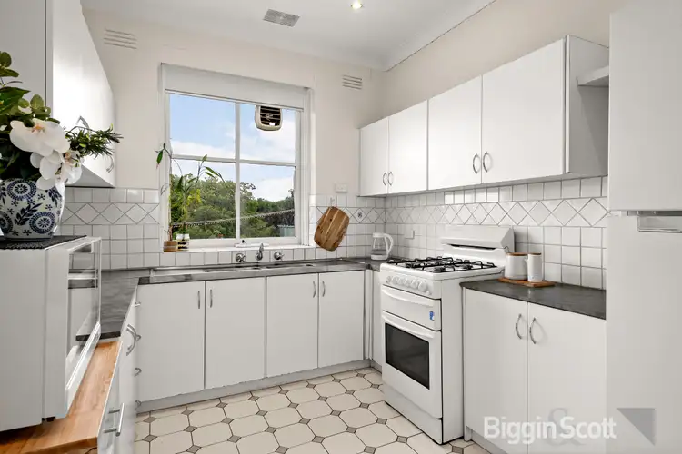 Sixth view of Homely apartment listing, 18/114 Riversdale Road, Hawthorn VIC 3122
