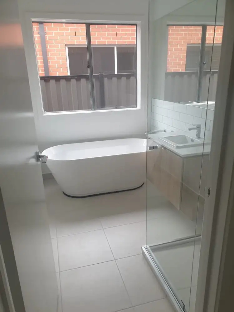 Fifth view of Homely house listing, 428 Brookfield Boulevard, Craigieburn VIC 3064