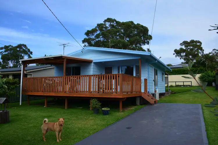 155 Winbin Crescent, Gwandalan NSW 2259