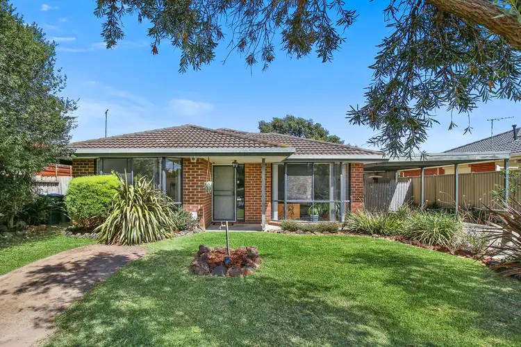 5 Carly Close, Narre Warren South VIC 3805