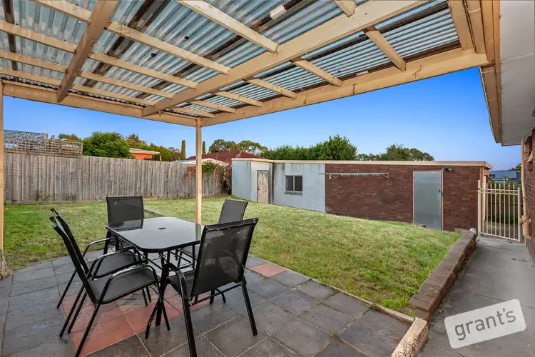 Fifth view of Homely house listing, 12 Kialoa Court, Narre Warren VIC 3805