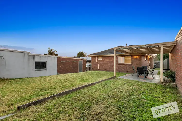 Sixth view of Homely house listing, 12 Kialoa Court, Narre Warren VIC 3805