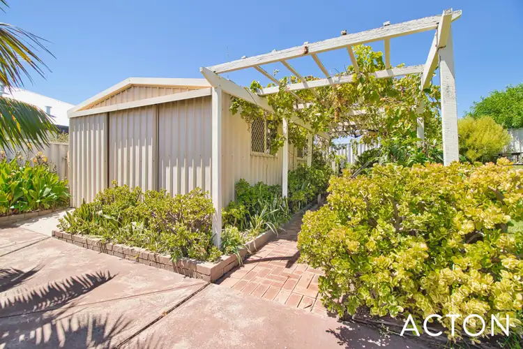 144 Safety Bay Road, Shoalwater WA 6169
