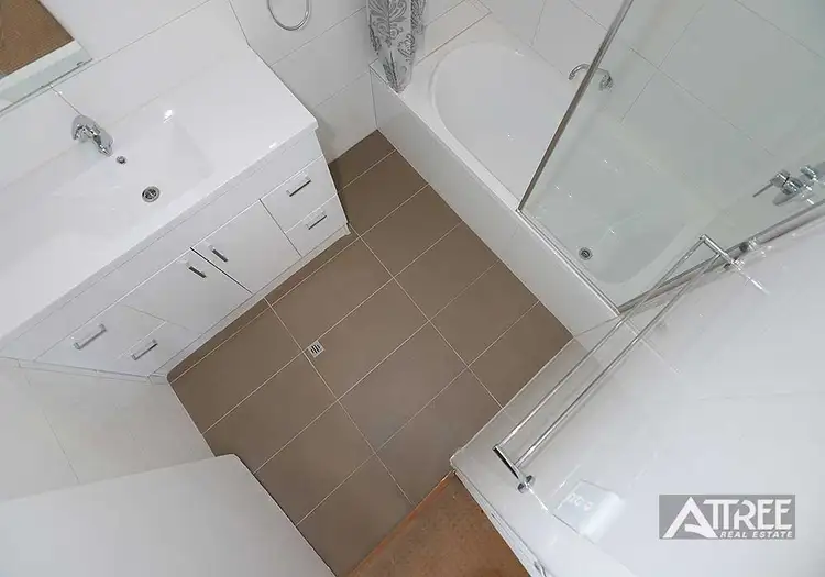Fifth view of Homely house listing, 6 Dunholme Place, Huntingdale WA 6110