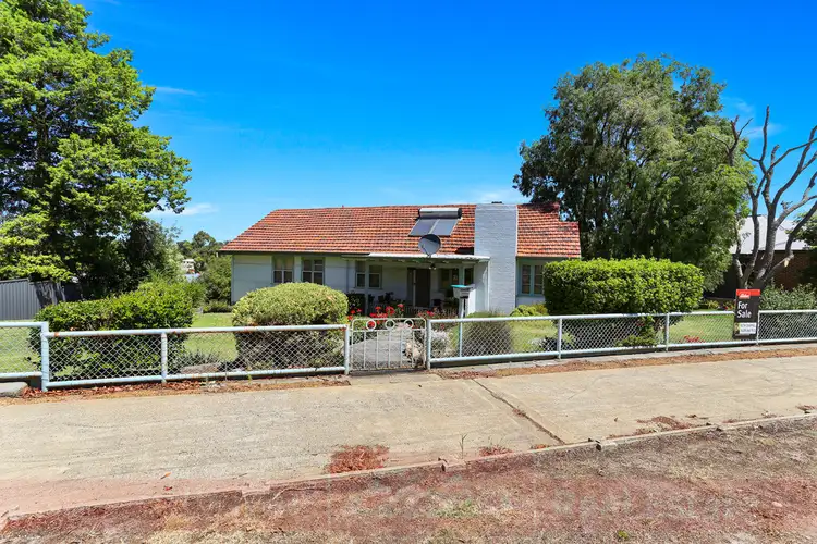 45 Deakin Street, Collie WA 6225