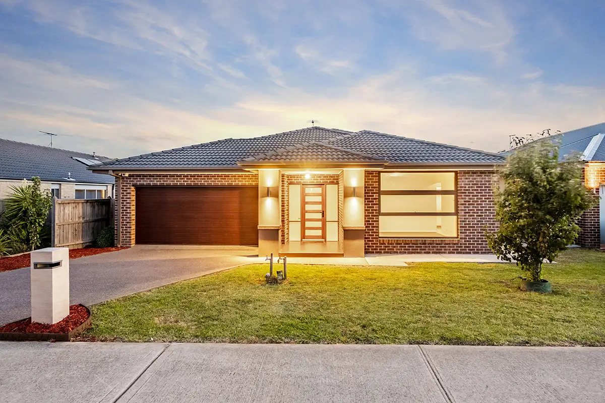 Main view of Homely house listing, 19 Chantenay Parade, Cranbourne North VIC 3977