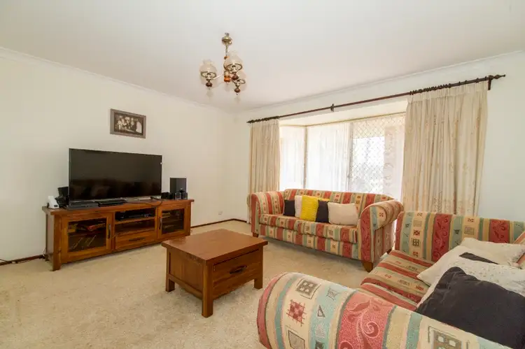 Fifth view of Homely house listing, 19 Ackmar Way, Swan View WA 6056