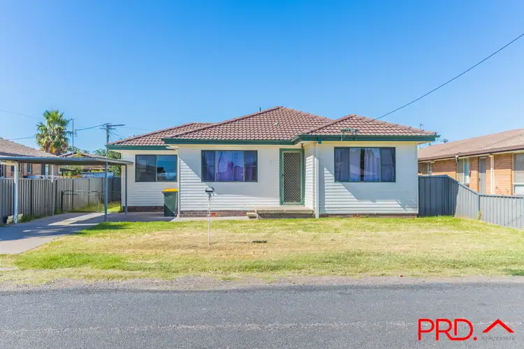 3 May Lane, Tamworth NSW 2340