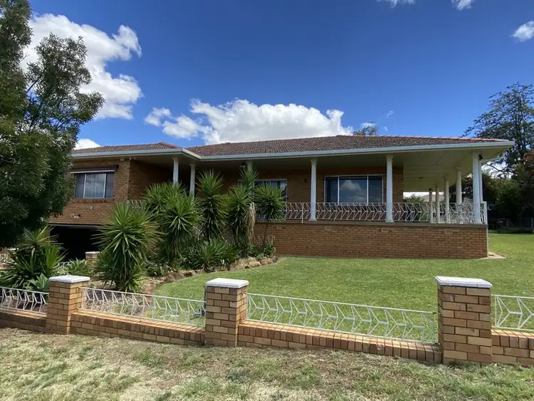 4 Lorger Street, Parkes NSW 2870
