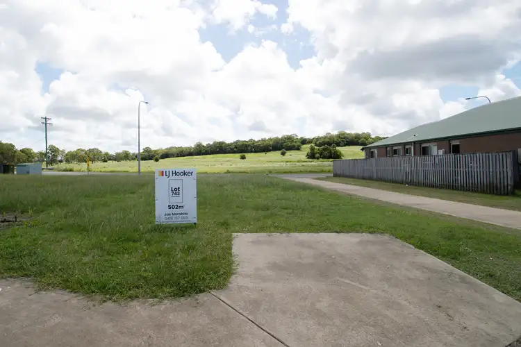 LOT 743, 21 Burleigh Court, Blacks Beach QLD 4740
