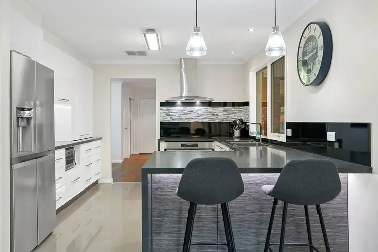 Second view of Homely house listing, 15 Outlook Court, Ferntree Gully VIC 3156