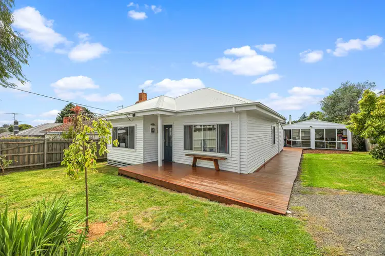 11 WILLIAMSON STREET, Drouin VIC 3818