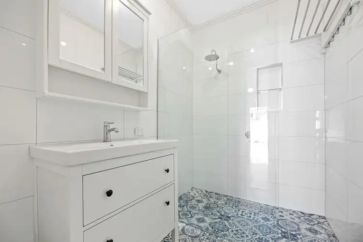 Fifth view of Homely house listing, 11 WILLIAMSON STREET, Drouin VIC 3818