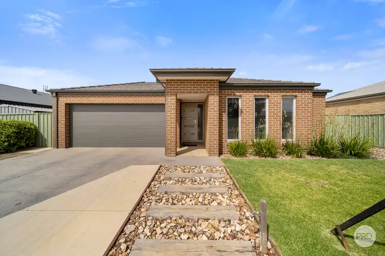 28 Greenfield Drive, Epsom VIC 3551