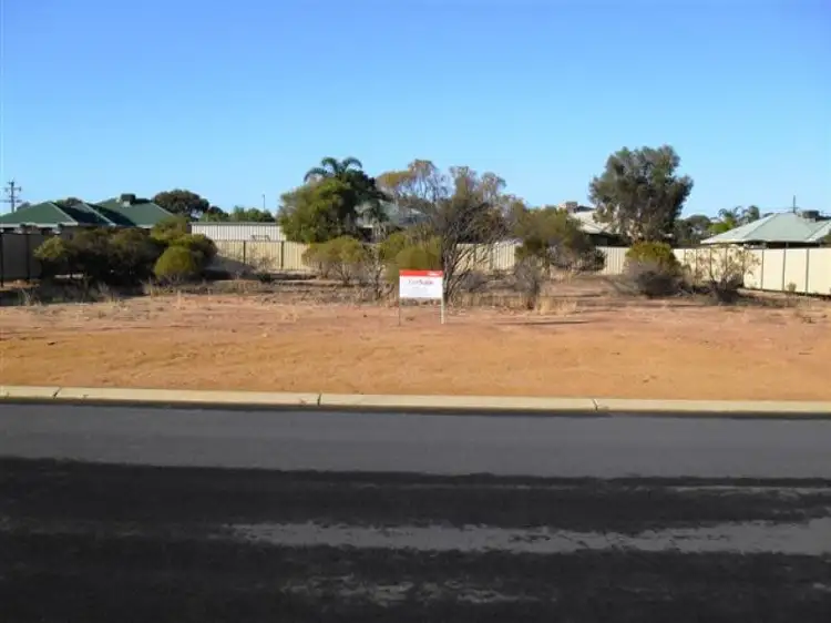 3 McGinniss Way, Merredin WA 6415