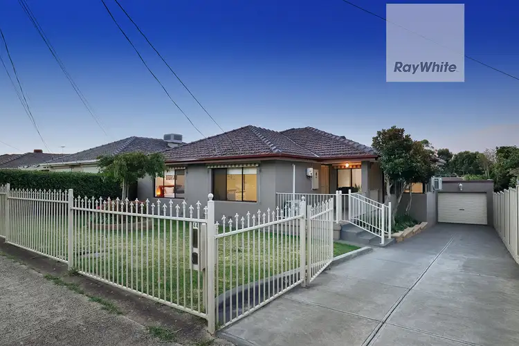 44 Bamford Avenue, Westmeadows VIC 3049