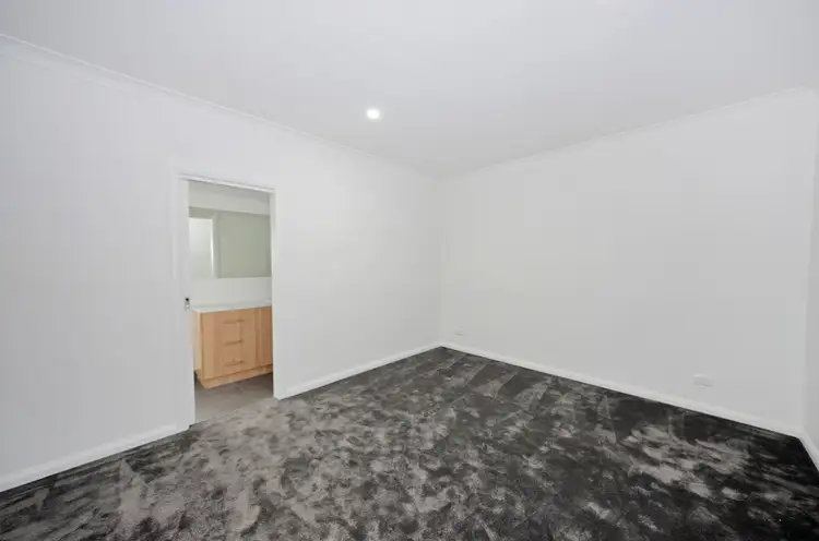 Fourth view of Homely house listing, 2/10 Hainthorpe Grove, Mulgrave VIC 3170