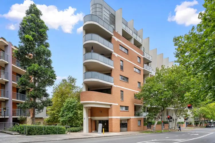 205E/138 Carillon Avenue, Newtown NSW 2042