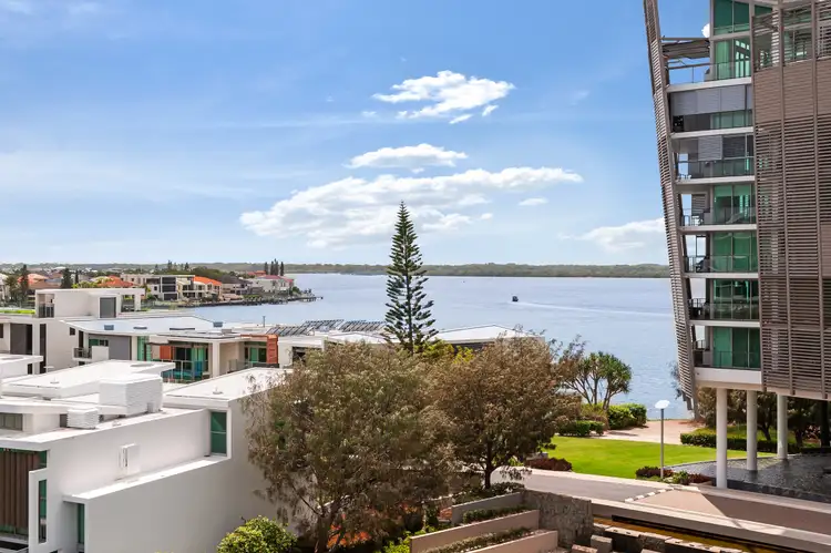 7502 Ephraim Island, Paradise Point QLD 4216