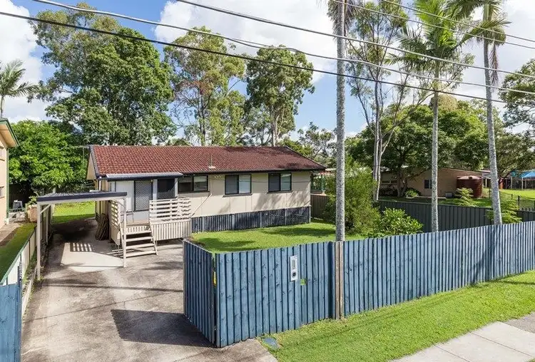 12 Lindley Street