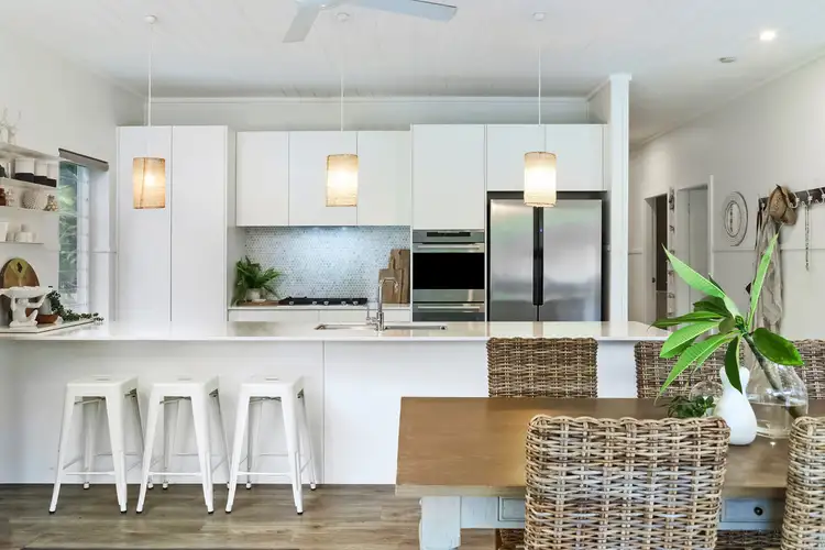8 MacMaster Parade, Macmasters Beach NSW 2251