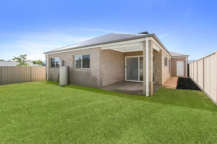 Seventh view of Homely house listing, 15 Bisdee Court, Wodonga VIC 3690