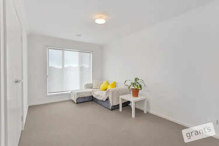 Fifth view of Homely townhouse listing, 4 Allusive Walk, Narre Warren VIC 3805