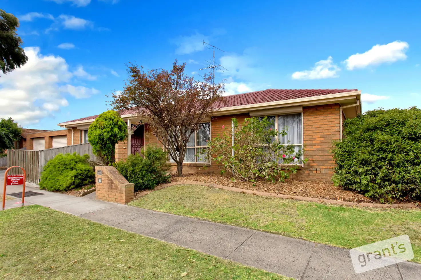 Main view of Homely house listing, 2 Denver Drive, Narre Warren VIC 3805