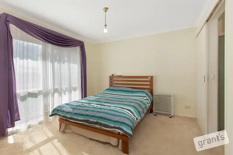 Fifth view of Homely house listing, 2 Denver Drive, Narre Warren VIC 3805