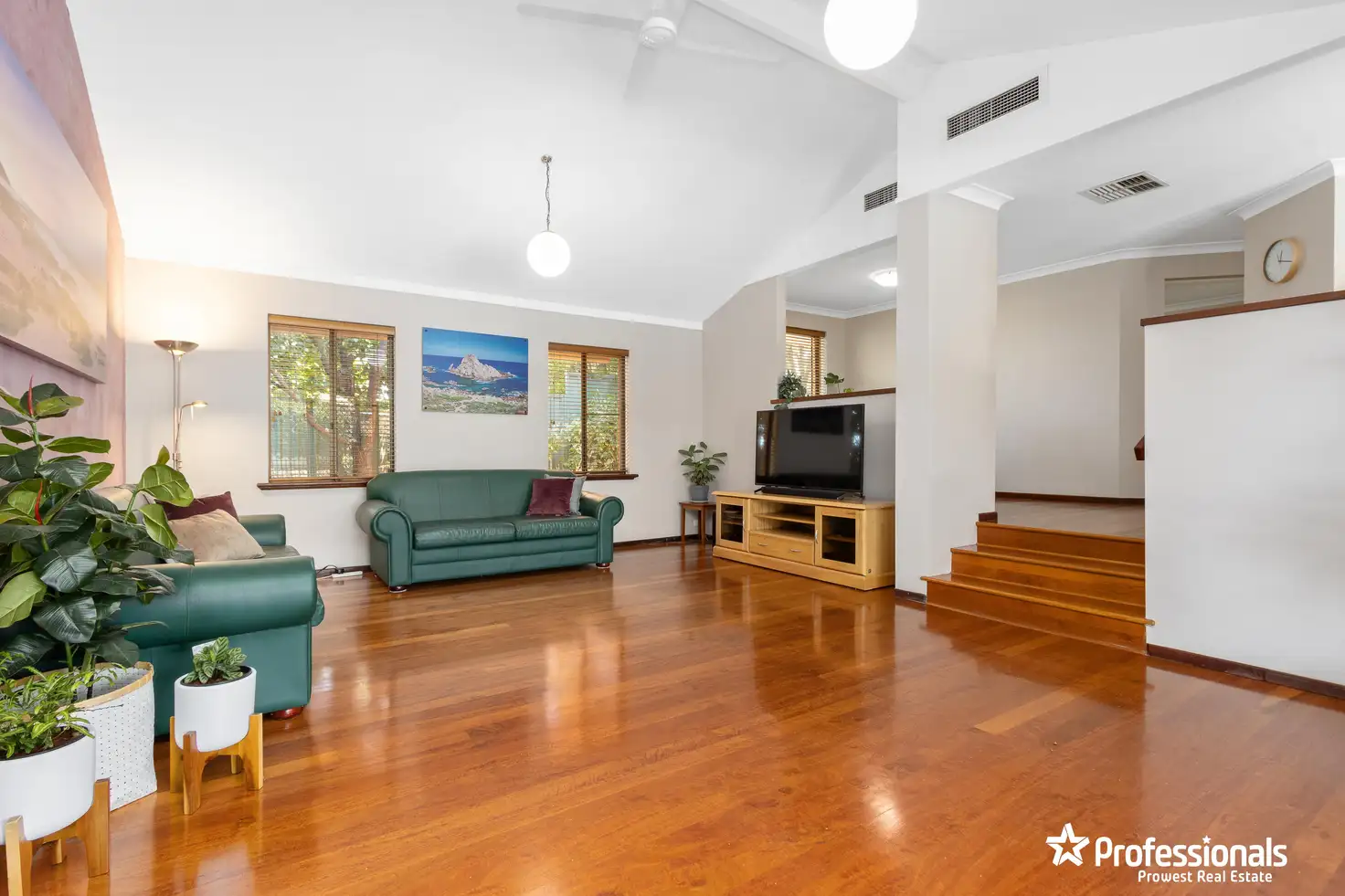 Main view of Homely house listing, 4 Raff Place, Leeming WA 6149