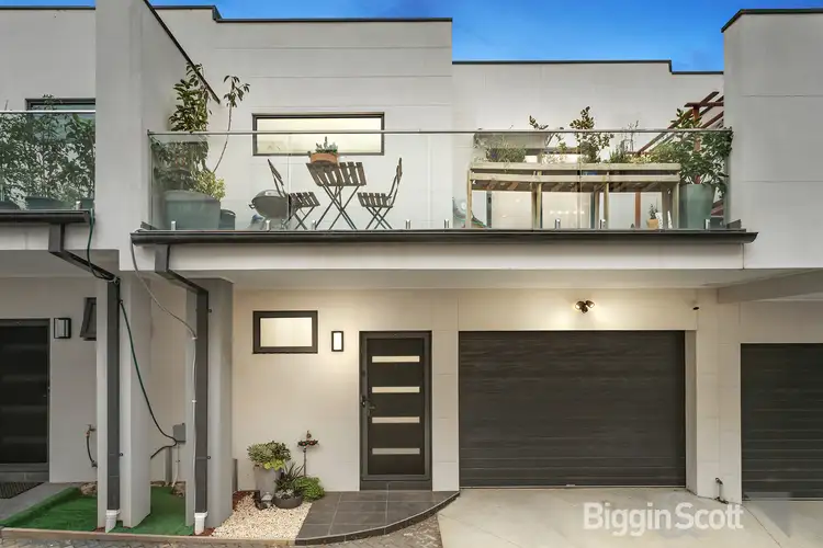 8/10 Elm Street, Bayswater VIC 3153